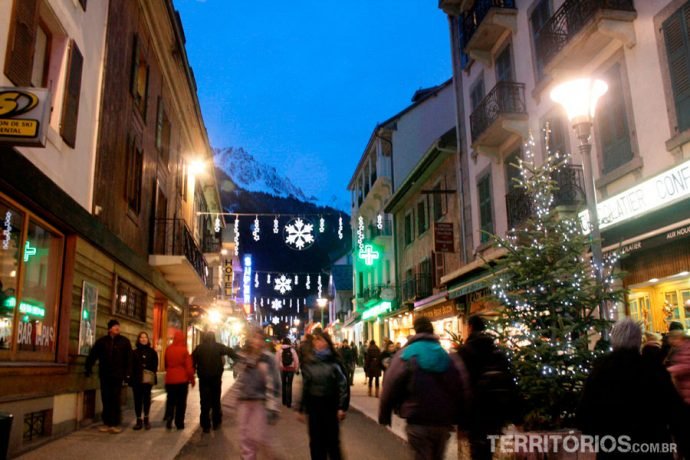 Ruas de Chamonix enfeitadas