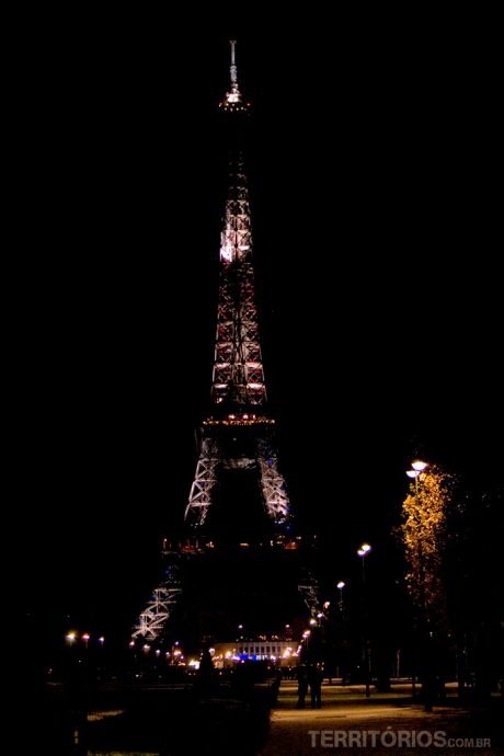 Torre Eiffel iluminada Torre Eiffel iluminada