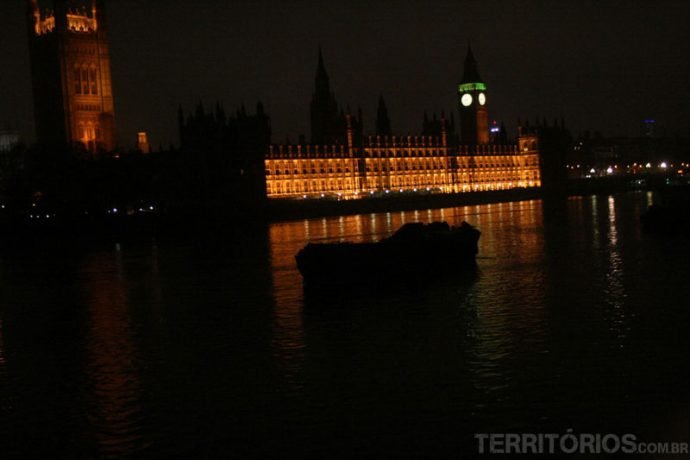 Parlamento iluminado