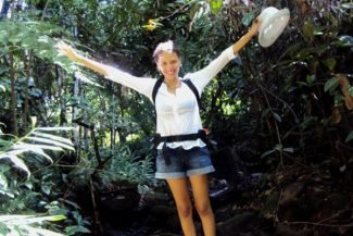 Mitsy Queiroz em Bonito - PE Mitsy Queiroz em Bonito - PE