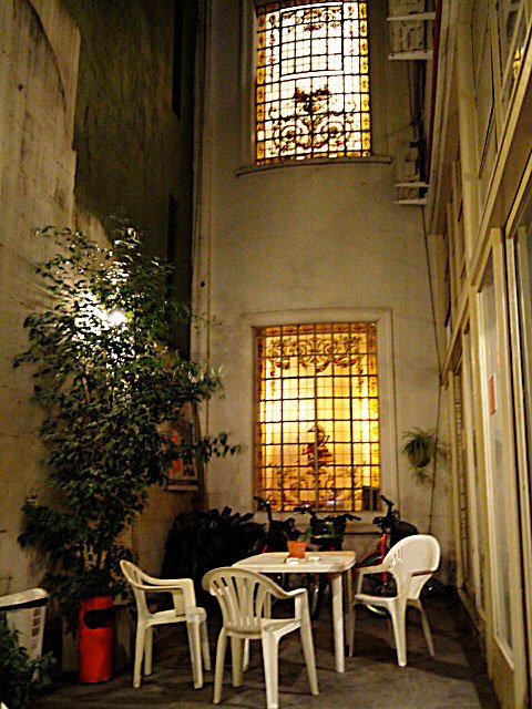 Área ao ar livre do hostel