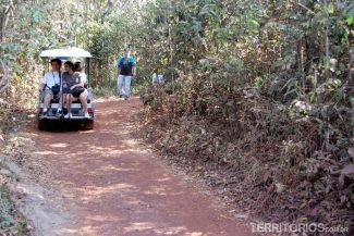 Trilhas a pé ou motorizado Trilhas a pé ou motorizado