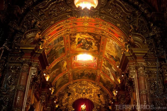 Interior da igreja do Mosteiro de São Bento