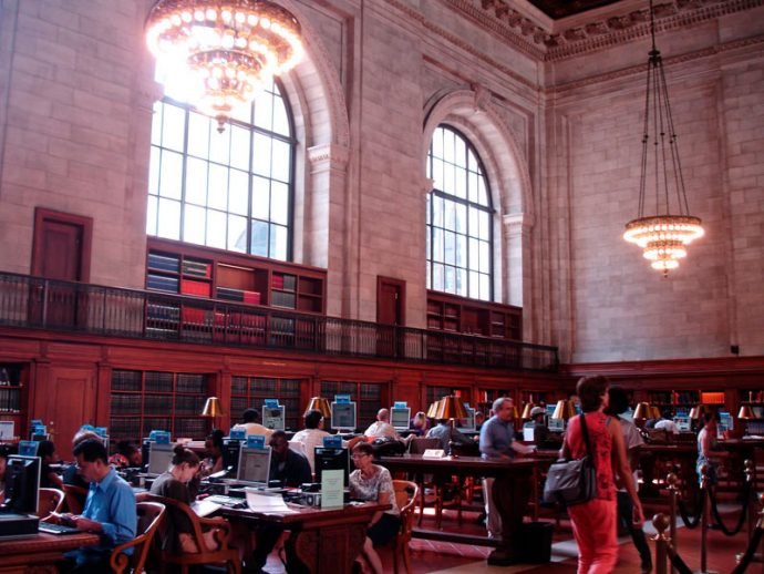 Biblioteca Pública