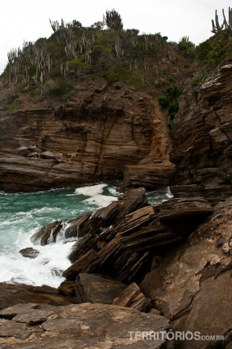 Mar agitado na Ferradurinha Mar agitado na Ferradurinha
