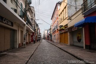 Principal rua de comércio fechada - Rua Grande Principal rua de comércio fechada - Rua Grande