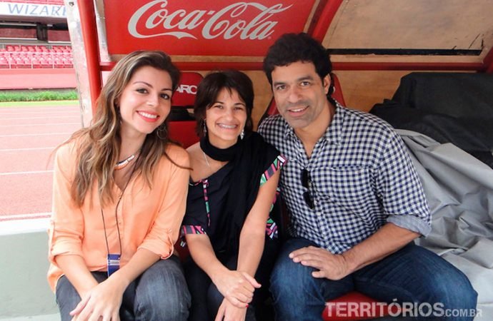 Monique e eu turistando por São Paulo com o jogador Raí famoso no Morumbi
