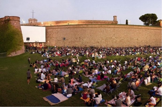 Cinema a céu aberto Cinema a céu aberto