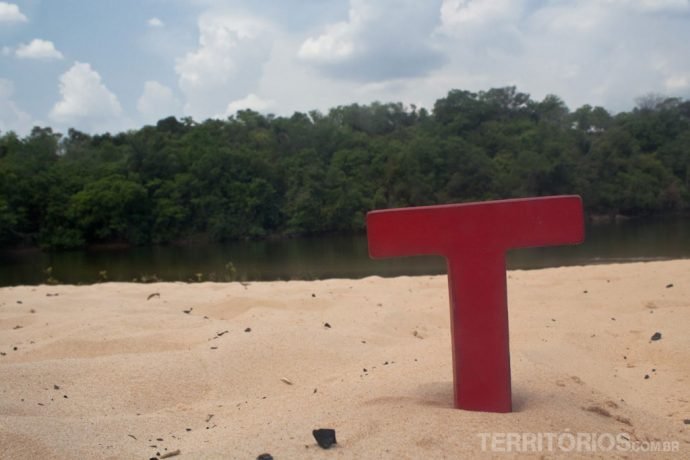 Na beira do Rio Novo, um dos únicos rios de água totalmente potável do mundo