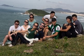 Alguns dos blogueiros no alto do morro Alguns dos blogueiros no alto do morro