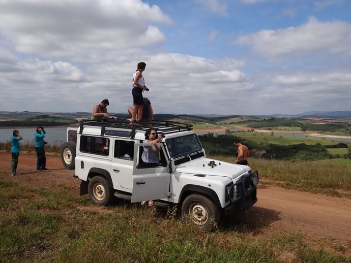 Subi no carro para ver do alto (foto Mauricio Oliveira)