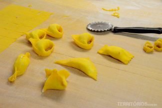 Tipos de tortellino, anolini e tortellini Tipos de tortellino, anolini e tortellini