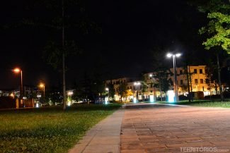 Ruas em Abano Terme no final do dia Ruas em Abano Terme no final do dia