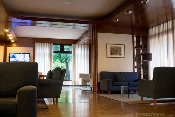Recepção do hotel com águas termais