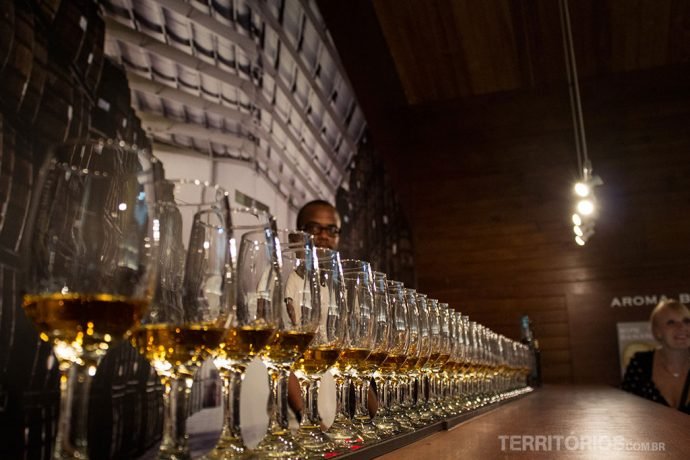 O primeiro Rum foi fabricado em Barbados tornando a bebida um bom souvenier