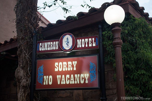 Arizona Hotel no Grand Canyon lotado em maio