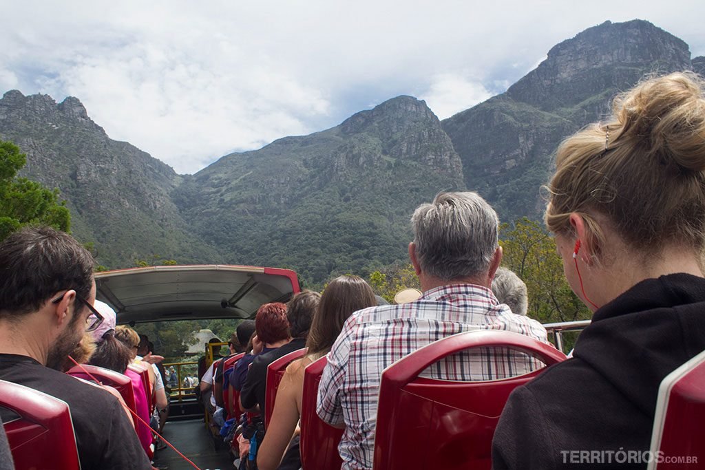 No andar de cima do Blue Mini Peninsula Tour