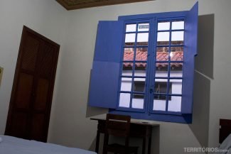 Janelão no quarto Janelão no quarto