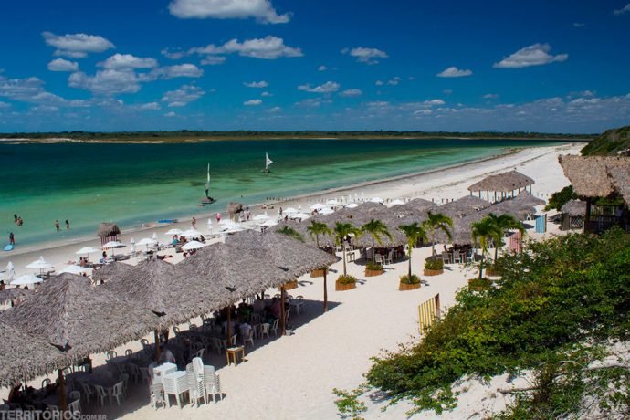 Lagoa do Paraíso no Alchymist Beach Club