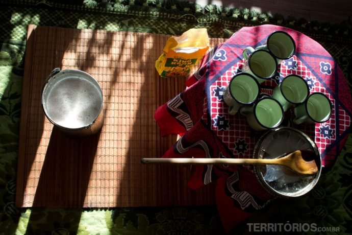 Bebida caseira que dizem ser cerveja na África do Sul