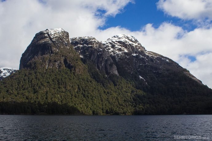 Cerro Los Tres Hermanos em Puerto Blest
