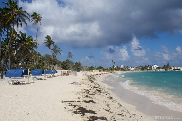 o básico de San Andrés Playa Spratt Bight ao lado do aeroporto