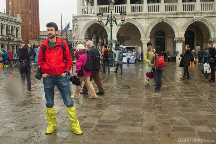 Veneza com frio e chuva