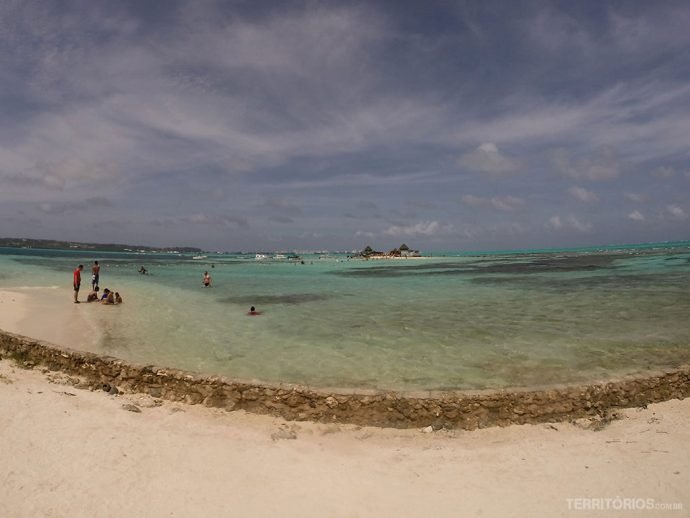 Vista de Haynes Cay para o Acuario
