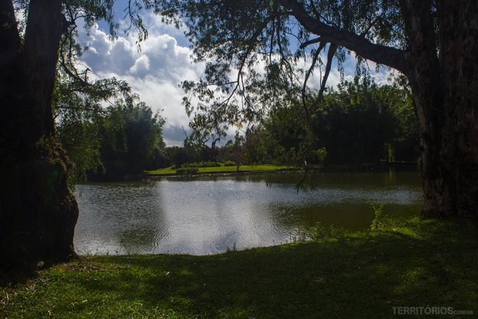 Vista para o lago