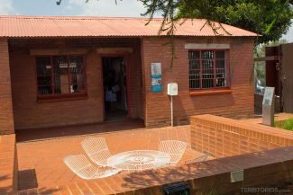 Casa onde morou Mandela virou museu Casa onde morou Mandela virou museu