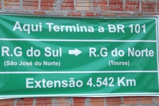 A leitora Fernanda Costa leu o texto e mandou a foto antiga para complementar. Esta sinalização não existe mais.