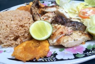 Comida típica no Miss Elma Comida típica no Miss Elma