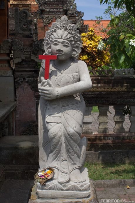 Templo em Ubud Templo em Ubud