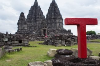 Templo Prambanam, em Yogyakarta Templo Prambanam, em Yogyakarta
