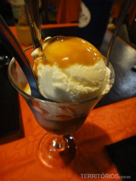 Sorvete Conaprole com doce de leite Sorvete Conaprole com doce de leite