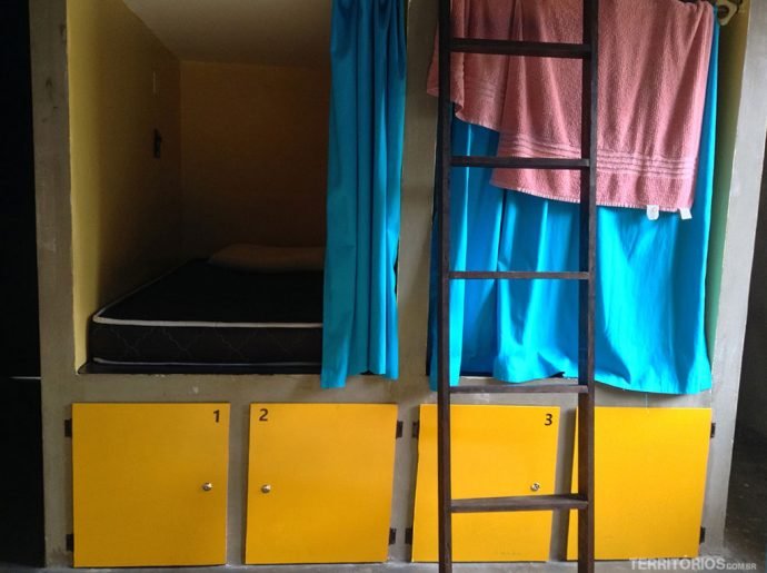 Quadrados com locker em baixo