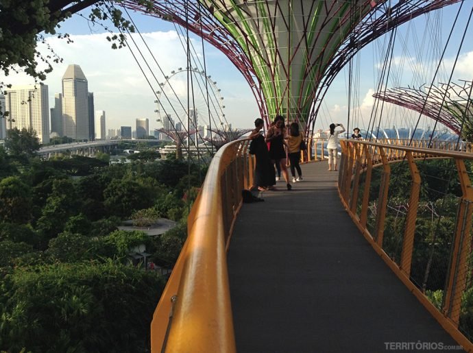 Vista para o centro de Singapura do OCBC Skyway