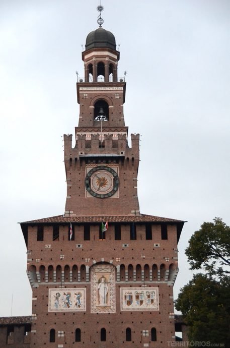 O Castello Sforzesco é um dos principais símbolos de Milão com intensa programação artística O Castello Sforzesco é um dos principais símbolos de Milão com intensa programação artística