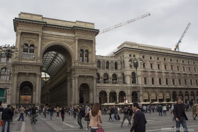 Piazza Duomo e Galeria Vittorio Emmanuelle Piazza Duomo e Galeria Vittorio Emmanuelle