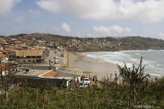 Prainha vista do morro do Farol