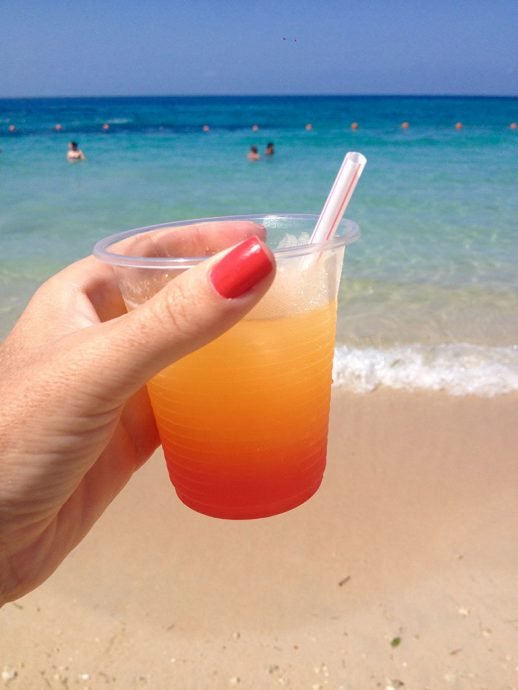 Drinques gostosos Drinques gostosos na Isla Baru