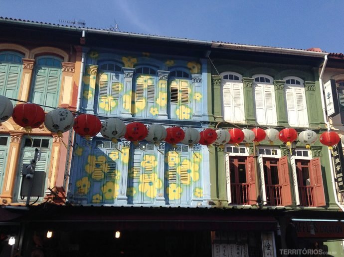 Casas coloridas em Chinatown