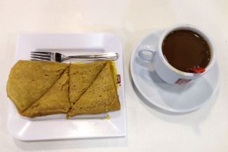 Café da manhã típico é extremamente doce