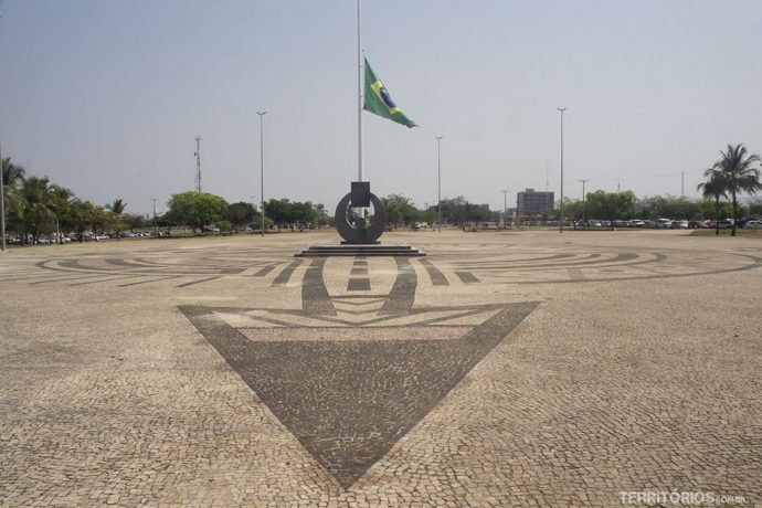 Marco zero de Palmas é o ponto mais central do Brasil