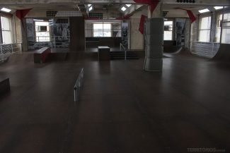 Pista de skate pode ser vista na visita completa. Quem leva o skate tem que pagar ingresso a parte Pista de skate pode ser vista na visita completa. Quem leva o skate tem que pagar ingresso a parte