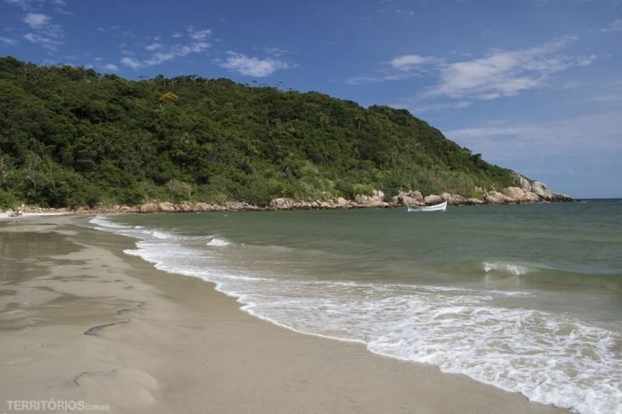 Praia de Naufragados