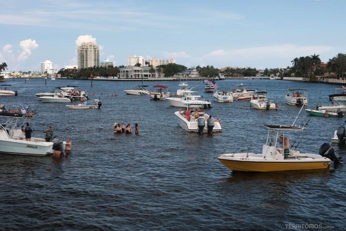 Point de lazer popular entre os barcos
