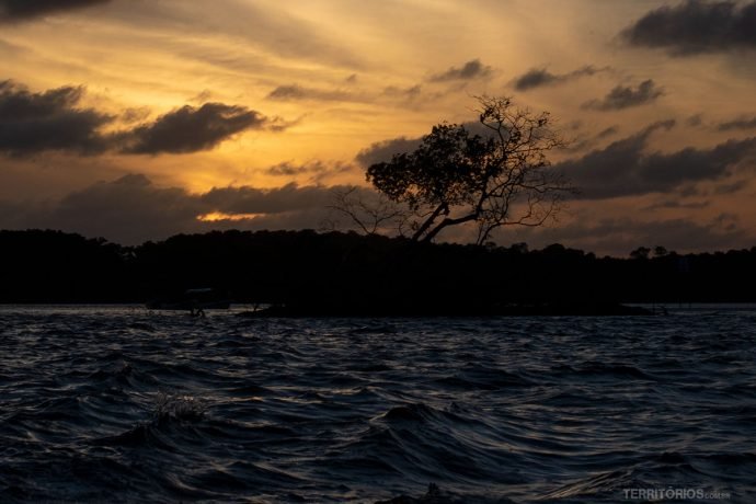 Pôr do sol no Delta do Parnaíba