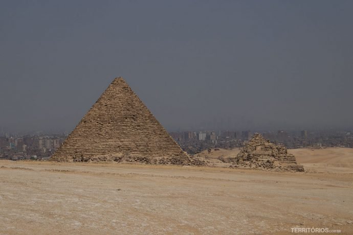 Miquerinos e Cairo ao fundo