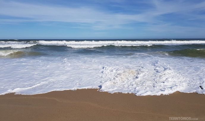O mar em Cabo Polonio